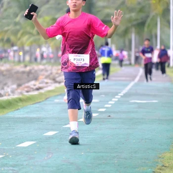 Runner Photo 8444449
