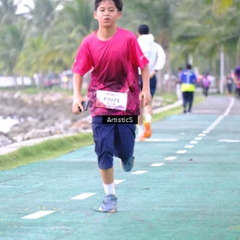 Runner Photo 8444468