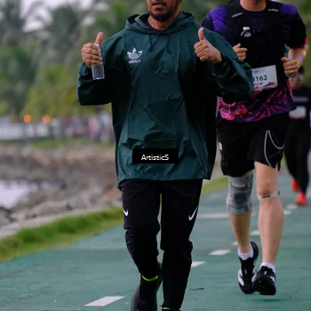 Runner Photo 8444503