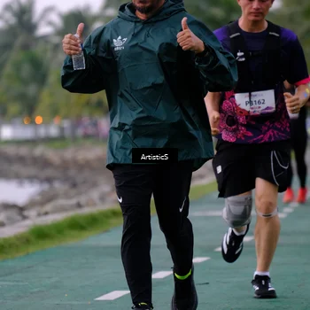 Runner Photo 8444513