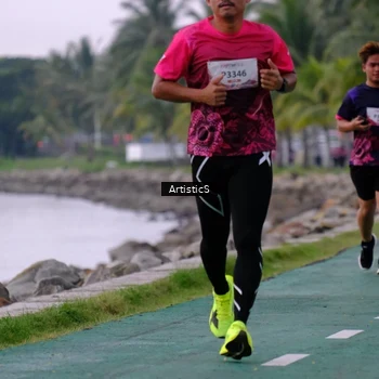 Runner Photo 8444645