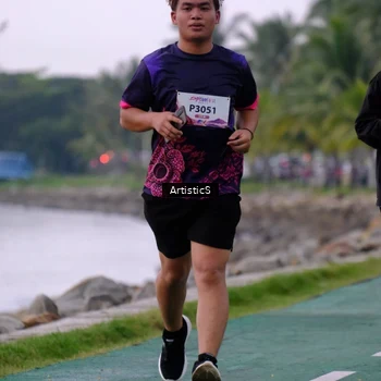 Runner Photo 8444677