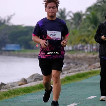 Runner Photo 8444691