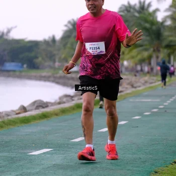 Runner Photo 8444757