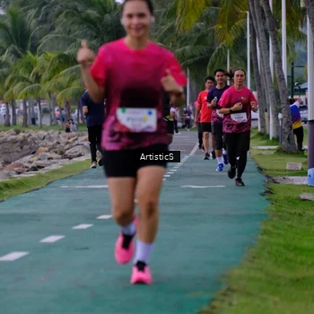 Runner Photo 8444758