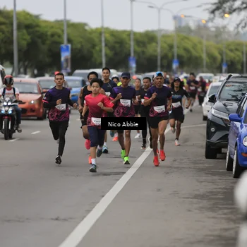 Runner Photo 8444765