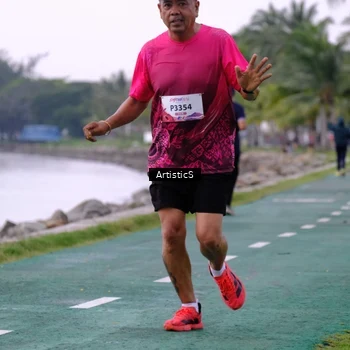 Runner Photo 8444768