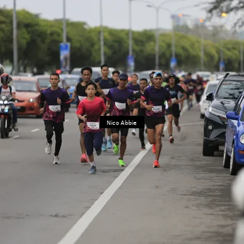 Runner Photo 8444769
