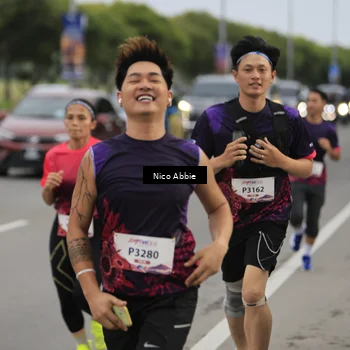 Runner Photo 8444847