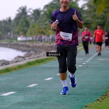 Runner Photo 8444871