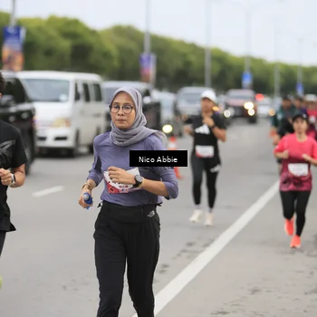 Runner Photo 8444875