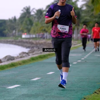 Runner Photo 8444879