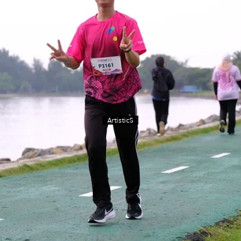 Runner Photo 8444905