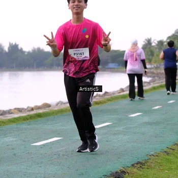 Runner Photo 8444912