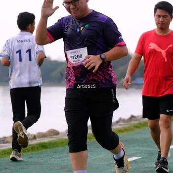 Runner Photo 8444936