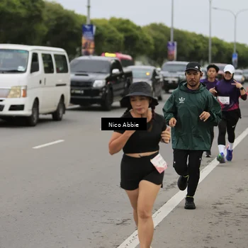 Runner Photo 8444944