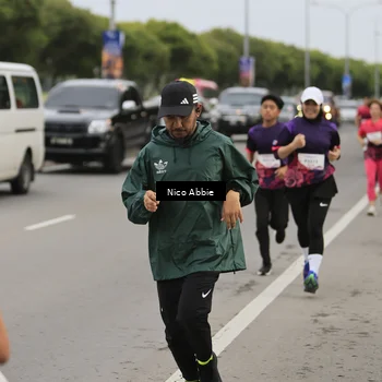 Runner Photo 8444956