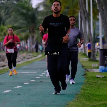 Runner Photo 8444985