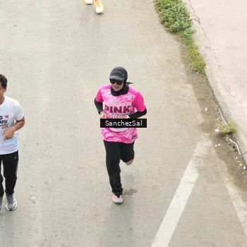 Runner Photo 8445001