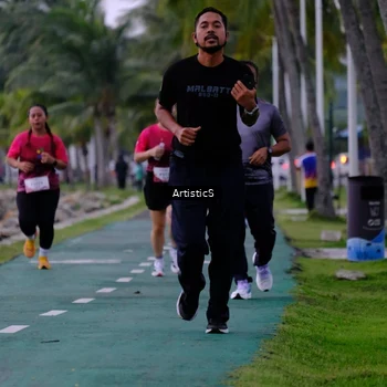 Runner Photo 8445002