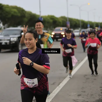 Runner Photo 8445004