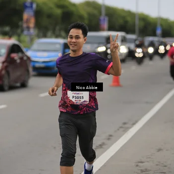 Runner Photo 8445007