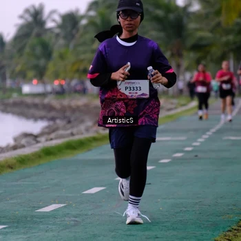 Runner Photo 8445008