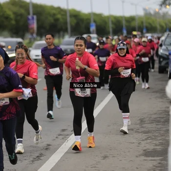 Runner Photo 8445031
