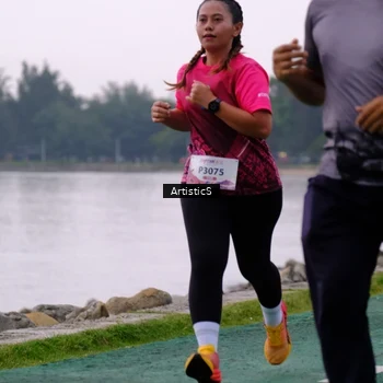 Runner Photo 8445044