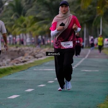 Runner Photo 8445117