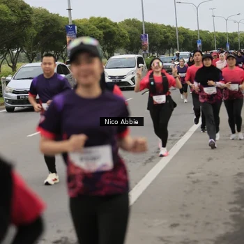 Runner Photo 8445246