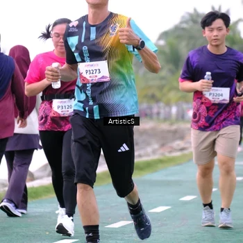 Runner Photo 8445252