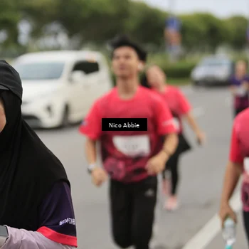 Runner Photo 8445273