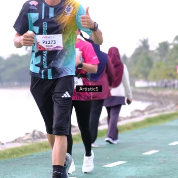 Runner Photo 8445278