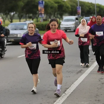 Runner Photo 8445282
