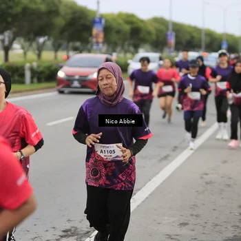 Runner Photo 8445345
