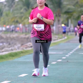 Runner Photo 8445347