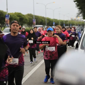 Runner Photo 8445353