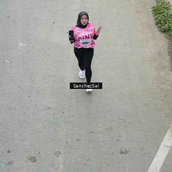 Runner Photo 8445356