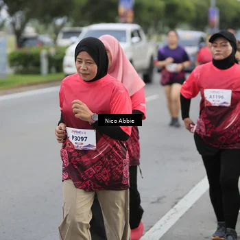 Runner Photo 8445375
