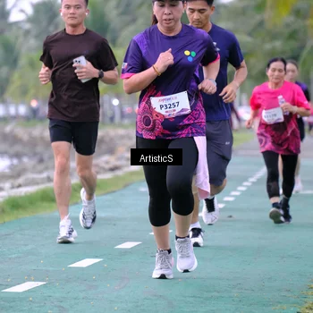 Runner Photo 8445472