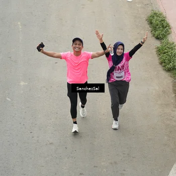 Runner Photo 8445487