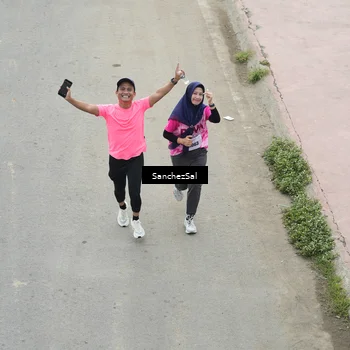 Runner Photo 8445497