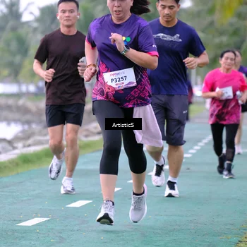 Runner Photo 8445498