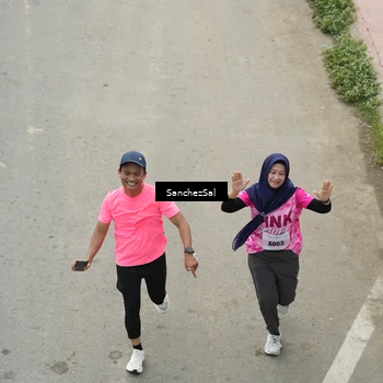 Runner Photo 8445502