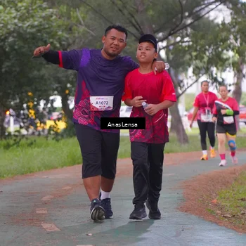 Runner Photo 8445545