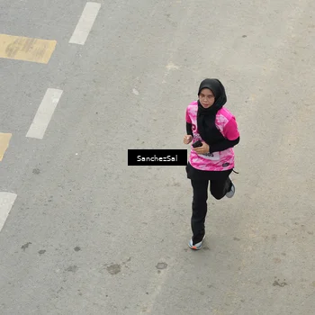 Runner Photo 8445575