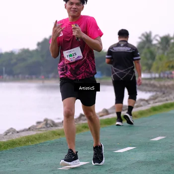 Runner Photo 8445630