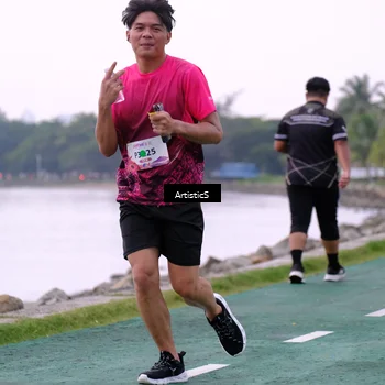 Runner Photo 8445649