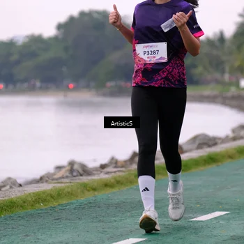 Runner Photo 8445675